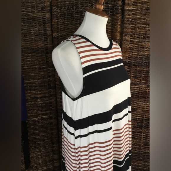 LOFT - Picture 8 of 15